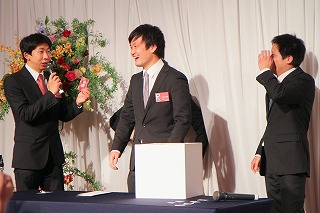 thumb_sotsugyou_party (56).jpg